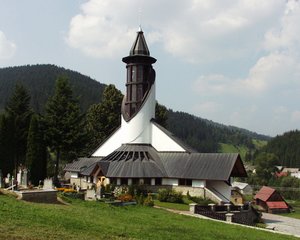 Vonkajšie žalúzie - kostolná veža Lomná,, Banská Bystrica